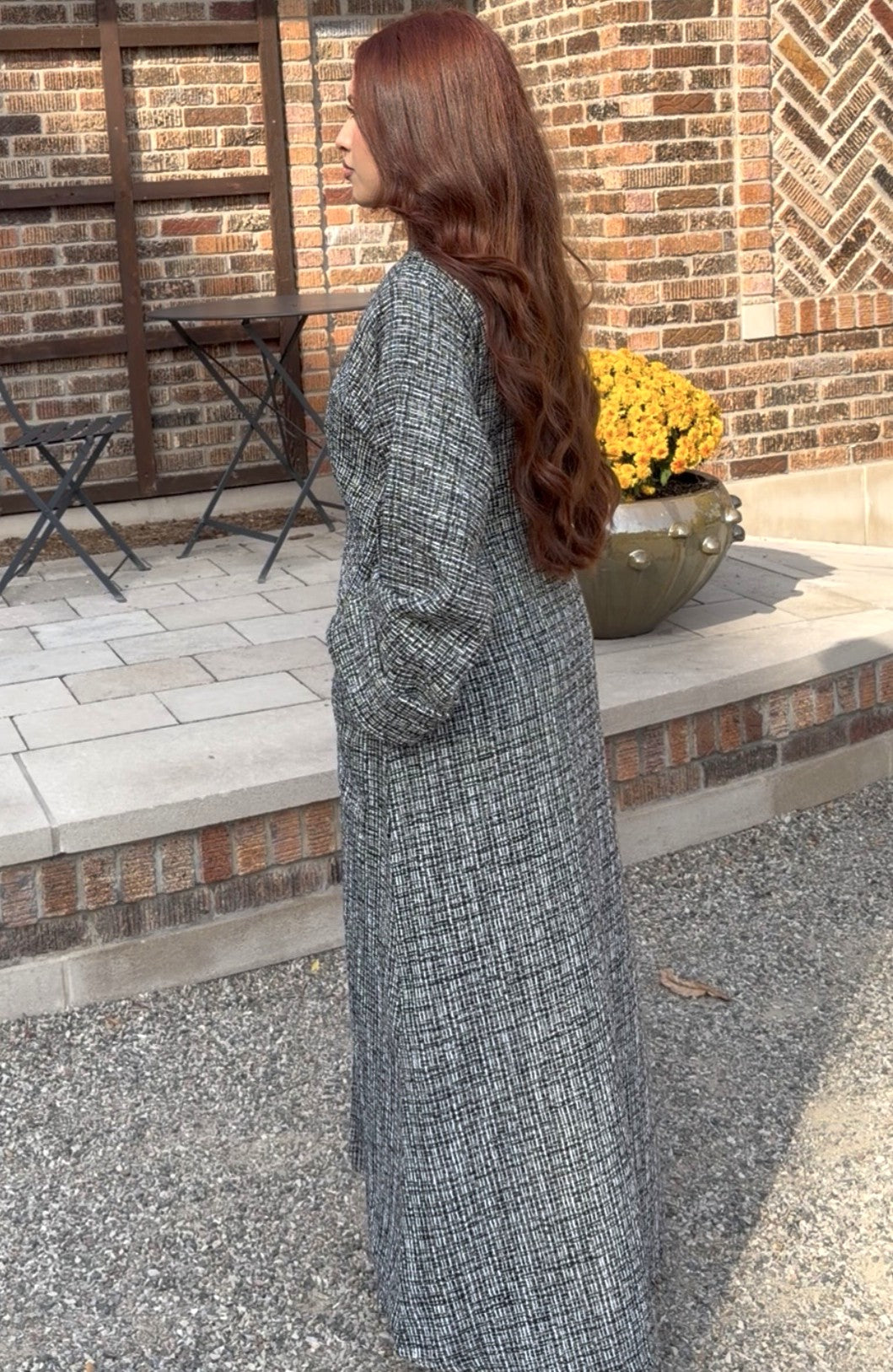 Tweed Coat Abaya – Black & White