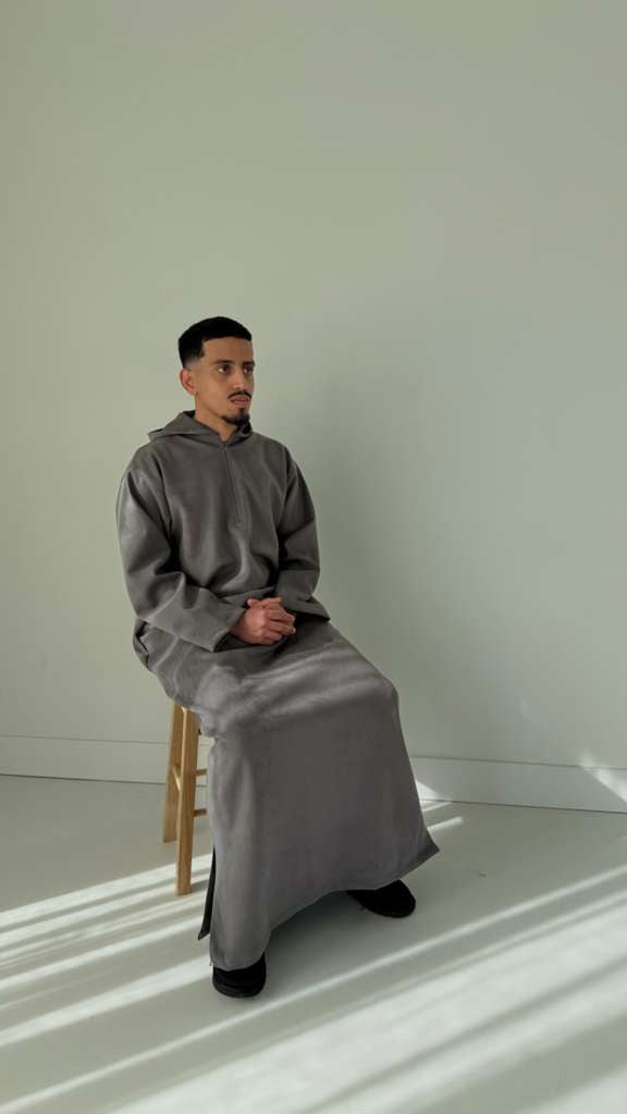 The Essential Thobe- Grey