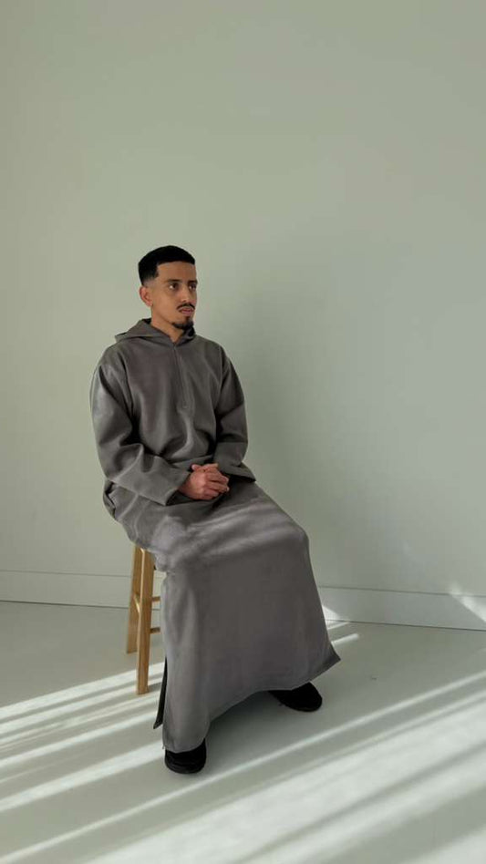 The Essential Thobe- Grey